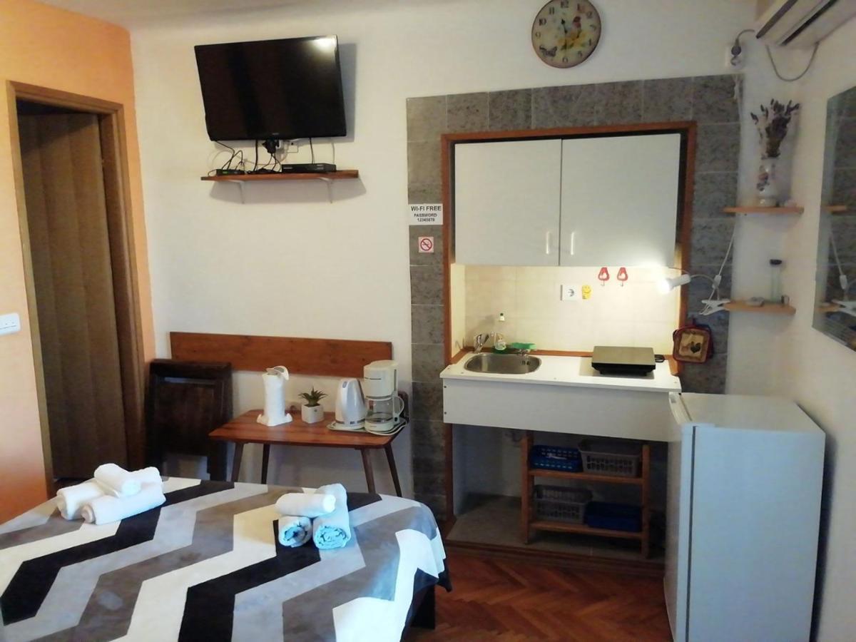Miholascica Apartment Agava מראה חיצוני תמונה
